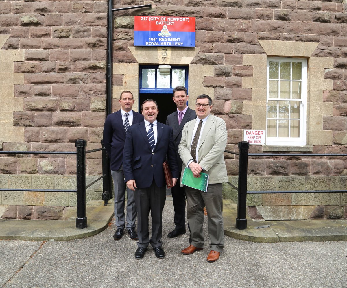 MPCT_HQ's tweet photo. It was a pleasure to receive Air Commodore Warren James CBE and Wing Commander Paul Maguire at Raglan Barracks https://t.co/IYjirhVupB