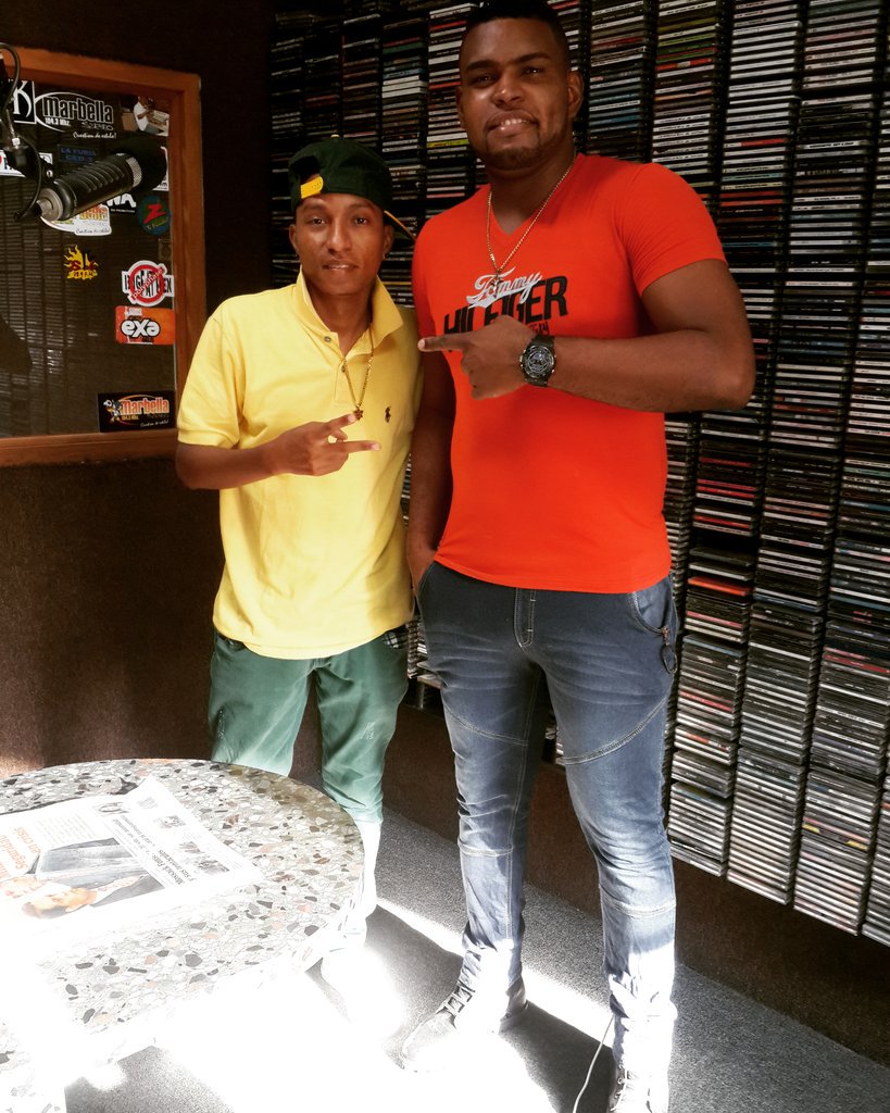 Cazatalentos507's tweet photo. Hoy nos acompaño el artista @kalanyiweif507 estrenando su nuevo tema musical COMO TU NO HAY MAS. https://t.co/nyCfBijMJ5