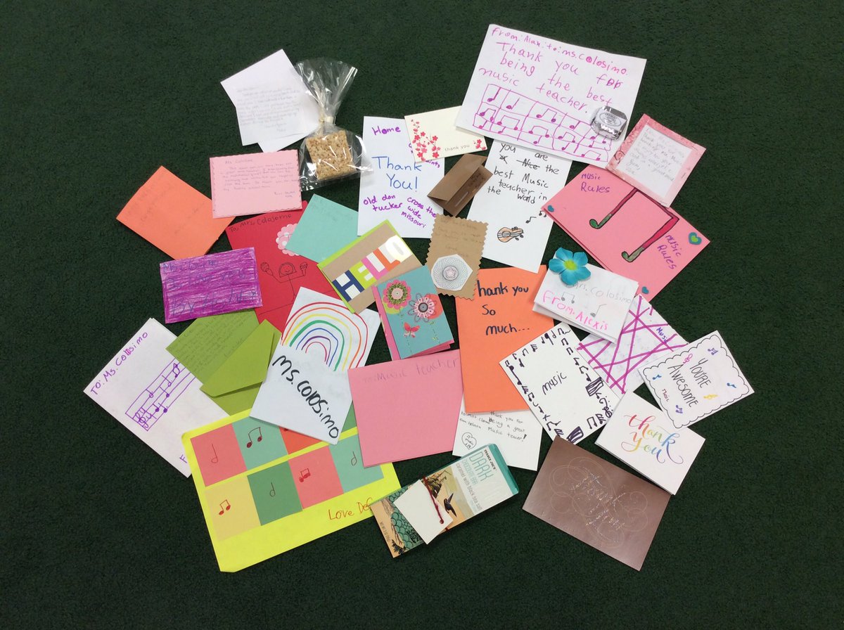 The <a href="/AshlawnAPS/">Ashlawn Elementary</a> PTA and <a href="/Ashlawneagles/">Ashlawn Eagles</a> really know how to touch a teacher's ❤️. One reason #WhyITeachatAPS