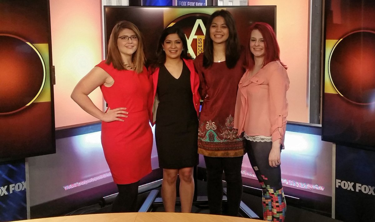 ProfRowe's tweet photo. 3 of our #nccdc women from #byu talking gender diversity with #FoxNews. Great work @somninox @Kikastrophe @LuvTheDay https://t.co/25CsP2OZ9B