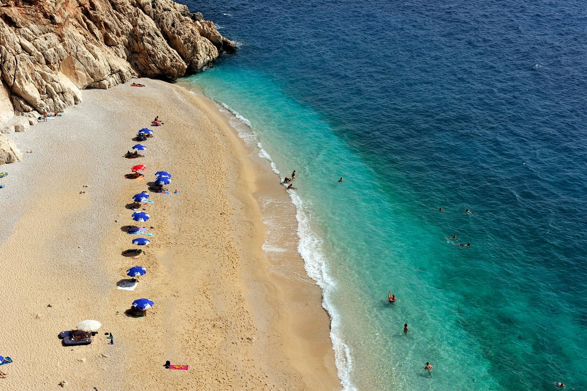 Luxury beach holiday in Turkey, anyone? Special offer for GLAMOUR readers at <a href="/VillaMahal/">Hotel Villa Mahal</a> 🌅 po.st/ymiyYq