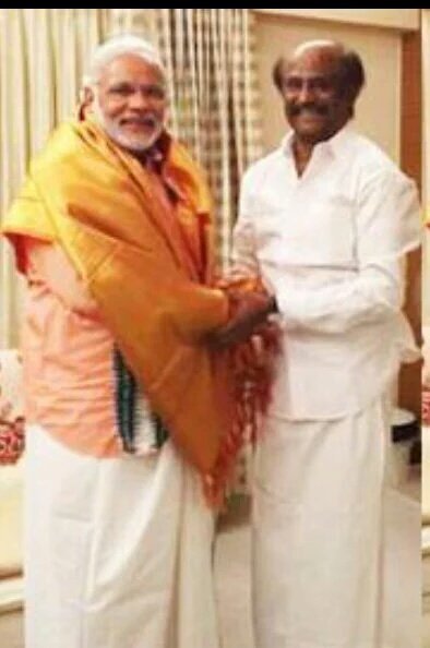 Sanju16pune's tweet image. Our PM wid Rajni Anna

#ModiInTN
