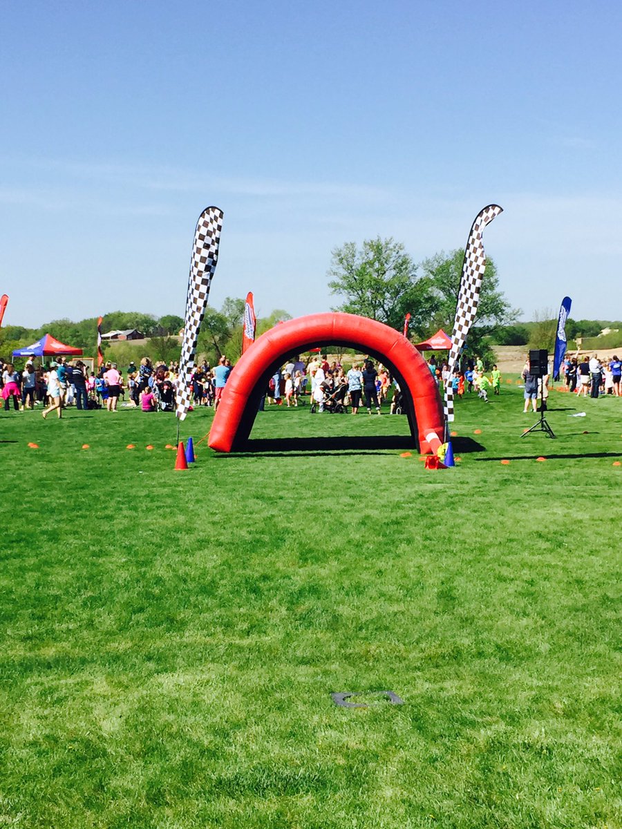 cassjanke's tweet photo. Perfect day for a fun run!@thrive112 https://t.co/d9EatJsrC0
