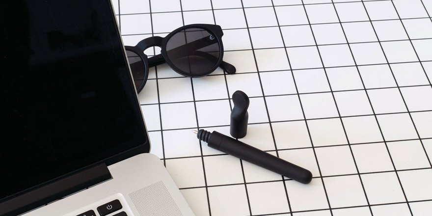 LivingCorriere's tweet photo. #Alessi collaborates with designer @GiulioIacchetti to create a series of 3D printed pens https://t.co/LB40bu0bh9 https://t.co/Ms6uCS3ISq