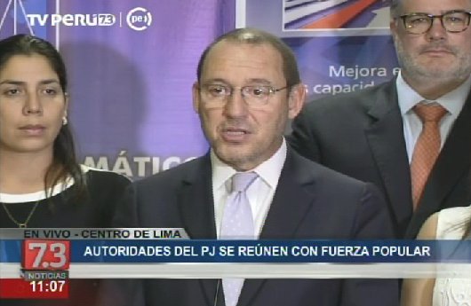 noticias_tvperu's tweet photo. #envivo Autoridades del Poder Judicial se reúnen con voceros de Fuerza Popular https://t.co/2Z0q7srQMr