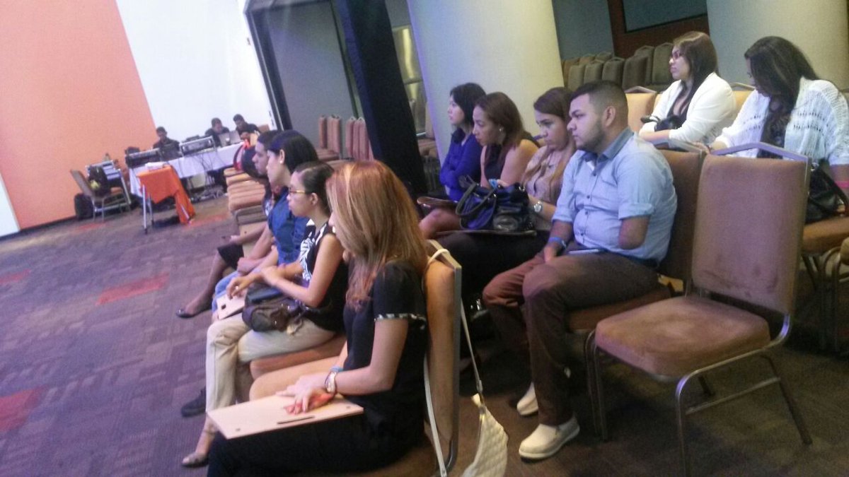 gabrielimagen's tweet photo. Desde el  festival de publicidad Caribe con expositores internacionales compartiendo experiencias @festcaribe https://t.co/dgn0CC0INy