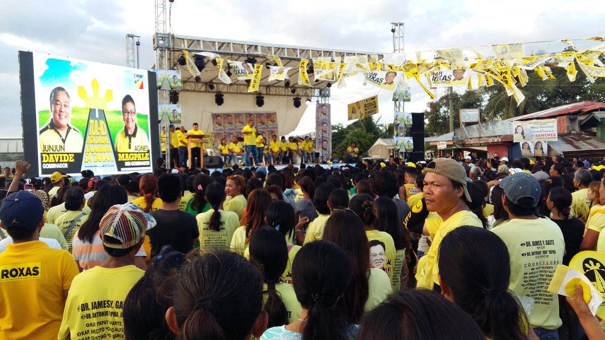 GovJunjunDavide's tweet photo. Good vibes party of the Liberal Party in Toledo City. Daghang salamat! https://t.co/4dooOqxAyX