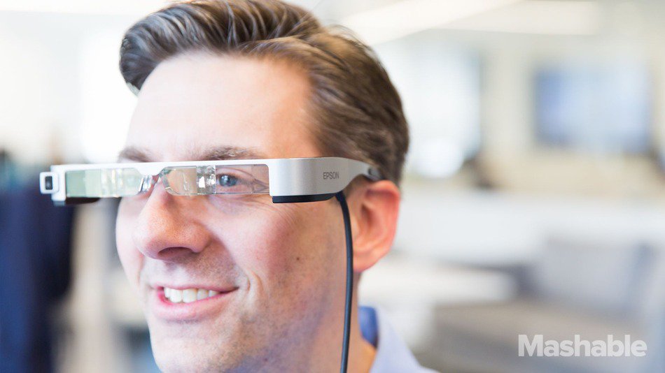 EpsonAmerica's tweet photo. #Wearables, #AR and #drones! Oh my! See what @mashable thinks about the the Moverio BT-300 https://t.co/nRvDuIV4Ns https://t.co/MkPEuT2007