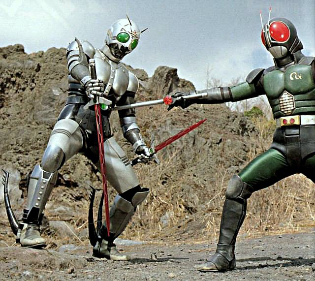 Twitter 上的 特撮名言bot 今日は何の日 太陽の子vs影の王子 決着 仮面ライダーblack Rx 第27話 大逆襲 影の王子 放送27周年 シャドームーンの新武器シャドーセイバーも登場 そして 光太郎の最愛の人である信彦も最期は T Co Nolfxc59q5 Twitter