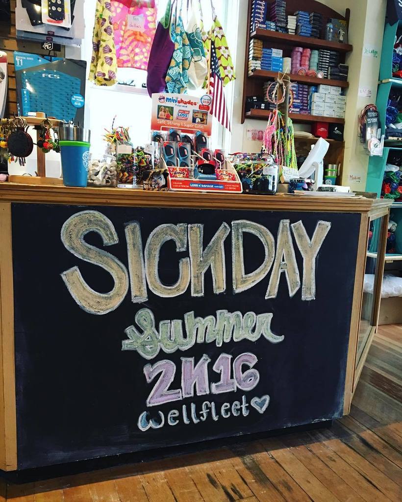 sickdaysurf's tweet photo. #Sickday https://t.co/IhXQCSzmmc https://t.co/XbuFa0OFED
