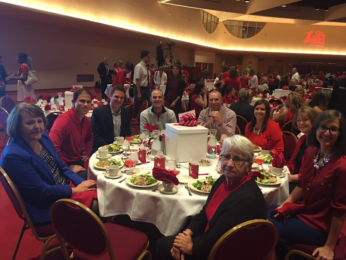 1stBusinessBank's tweet photo. #TeamFBIZ is having a great time at the Go Red luncheon #MadisonGoesRed https://t.co/nwlsQL0usx