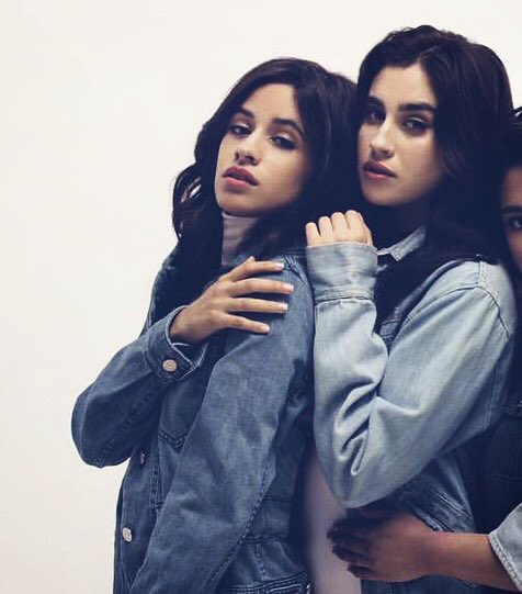 bestcamrenphoto's tweet photo. https://t.co/3Cgpupxmoz