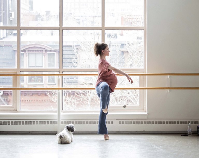 Dance_Magazine's tweet photo. Your body can bounce back from a baby. Here's how: https://t.co/SuELcE8J1g

(PC Igor Burlak) https://t.co/UB1F7JicVW