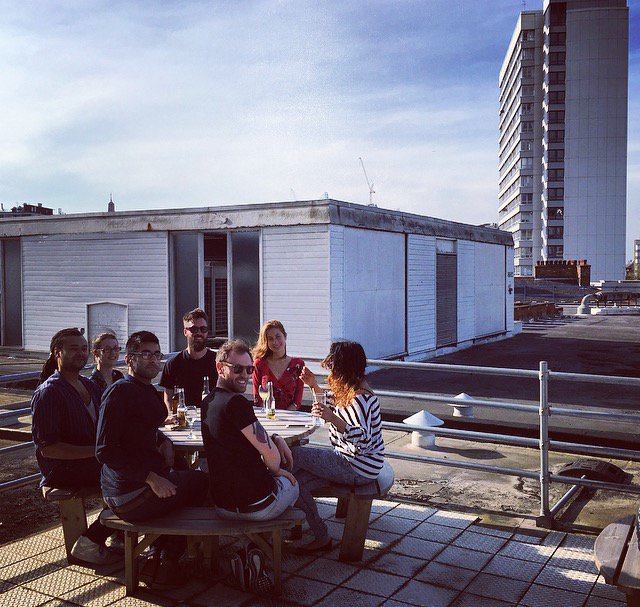 Enjoying the London sun! Happy Friday!