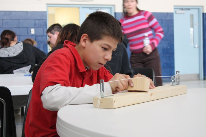 Bravo à Barbara Vanderhydena! La science voyage/<a href="/ScienceTravels/">Science Travels</a> reçoit une subvention PromoScience du <a href="/CRSNG_NSERC/">CRSNG / NSERC</a>