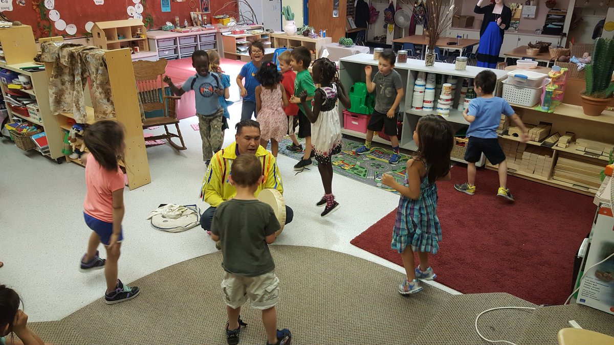 bishop_klein's tweet photo. What fun with our storyteller, Lindon Linklater, who was teaching our Kinders about treaties! @GSCSNews #treatysmart https://t.co/dctezHwt0i