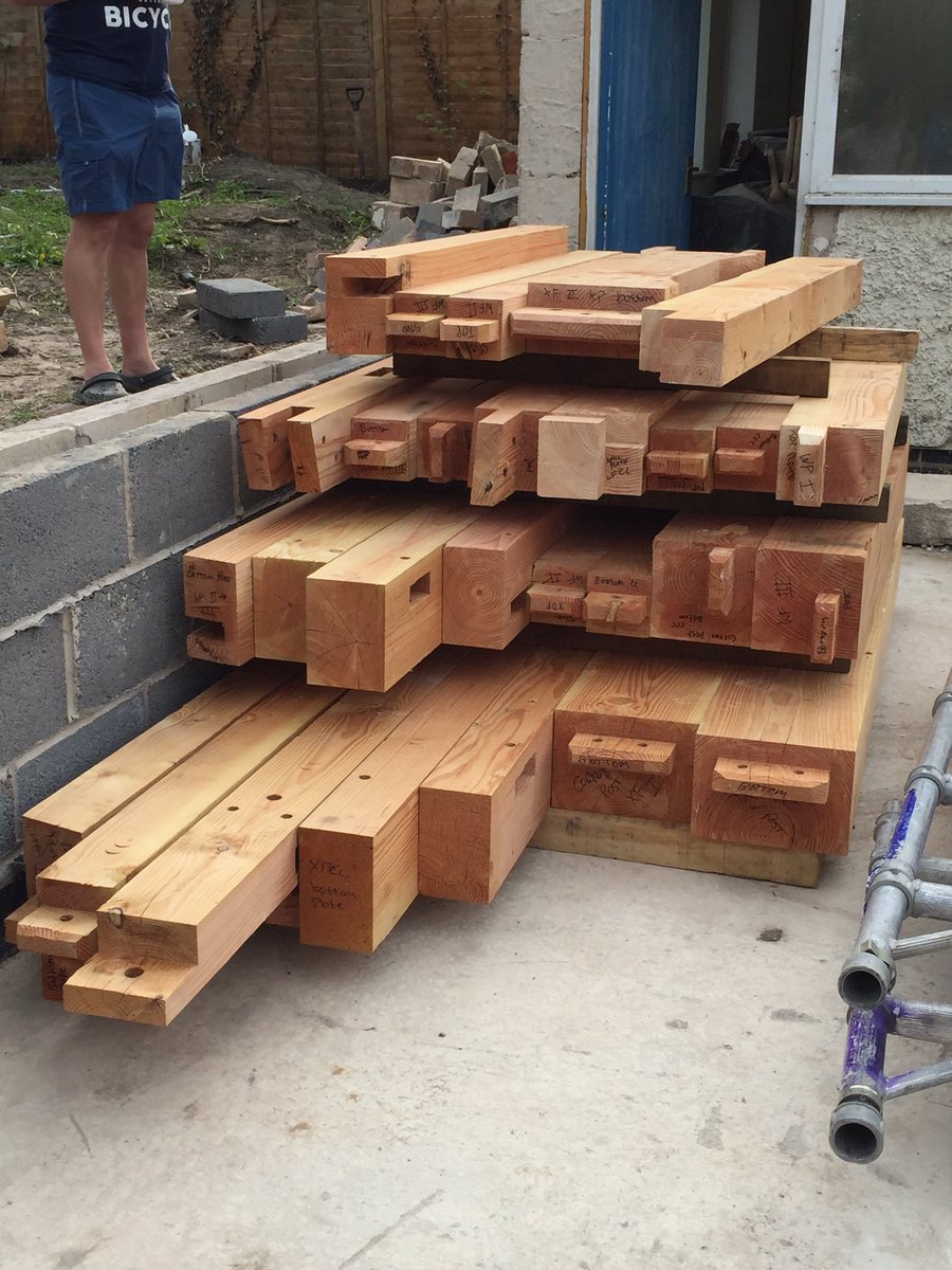 SC_Architects's tweet image. Part of the main frame delivered by @PeakOakFrames, can't wait to see this going up tomorrow #architecture