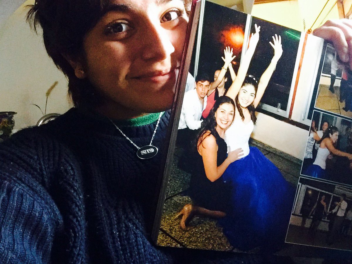 camguer's tweet photo. #BACK2UVIDEO My mother and sister are my inspiration and complete happiness every day. I'll always come back to them https://t.co/kcpnoCODMz