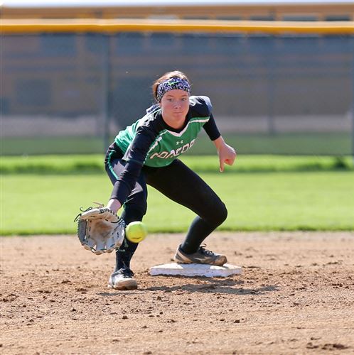 eTruthSports's tweet photo. Concord standout McKenzie Loge making the right plays on field, in classroom.
https://t.co/4zmolgCKcq

@mckenzieel25 https://t.co/SG6SuvhOnx