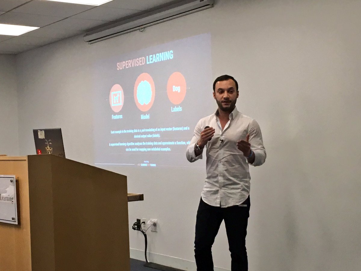 dyjh's tweet image. #DeepLearning for #trading with Yam Peleg of deeptrading.com at #PythonQuantsConf #Python #Finance