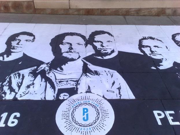 PearlJam's tweet photo. .@PMConcerts has been hiding sidewalk chalk murals all around Canada for our shows in Toronto, Quebec City &amp; Ottawa! https://t.co/mLageNZXRr