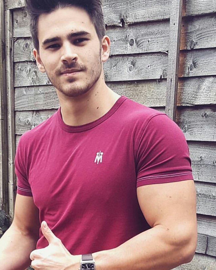 Mereo_RYP's tweet photo. Summers well on its way, so stay cool, comfortable &amp; looking sharp with @Mereo_RYP #summer #festival #fitnessfriday https://t.co/mHOFBGqNWL