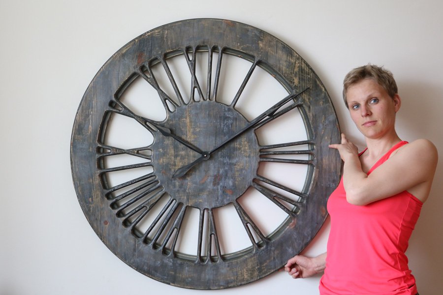 peakartclocks's tweet photo. the Latest #ShabbyChic Grey #OversizedClock Finally Completed Today. #FridayFeeling #PeakArt #interiorstyling https://t.co/RqfKgQ3aFK