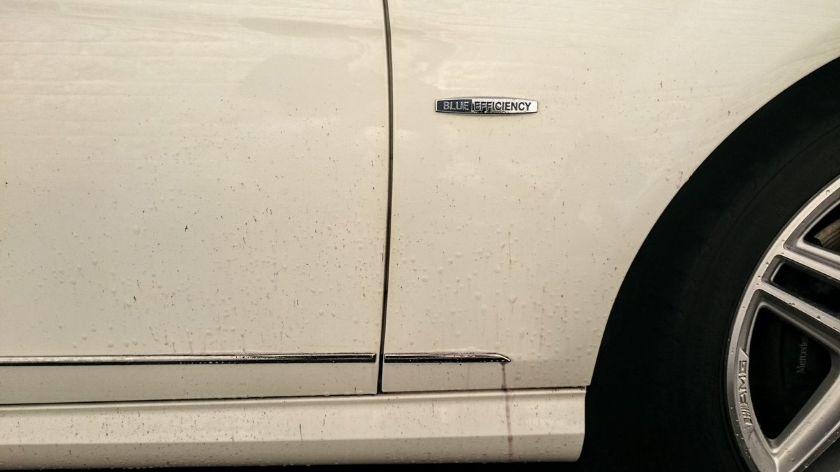 PolishedOxford's tweet photo. Toasty day for a #Mercedes C Class Estate #PrestigeValet today. It had just a spot or two of contamination! #Witney https://t.co/i31oPylzOA