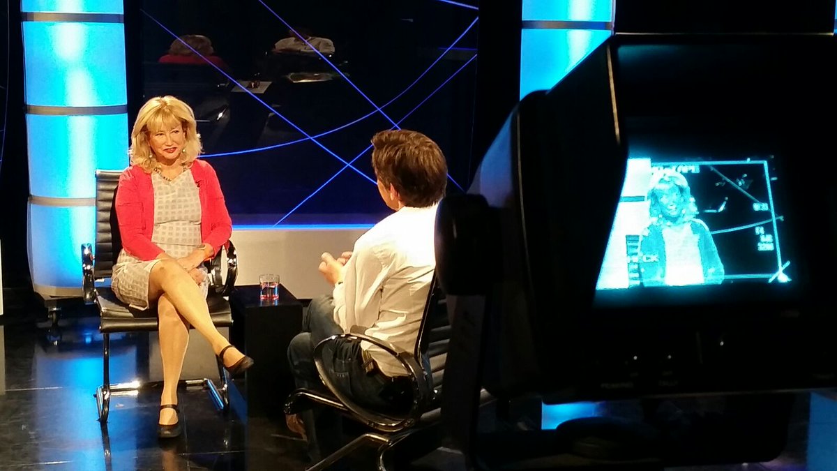 HelenDoronSpain's tweet photo. Entrevista a Helen Doron en el programa English Hour en @elpuntavui Tv #idiomas @HelenDoron https://t.co/BT7XaYFoCO