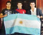 jovanna366's tweet photo. #JonasWeek day 6 #SemanaJonatica
#JonasMemories
1 word to describes them: Perfecciรณn https://t.co/JNpD538hZ5