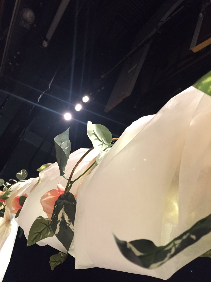 JeffClass2016's tweet image. PROM PREVIEW: GRAND MARCH! All couples must arrive  between 3:45-4:20💃😊