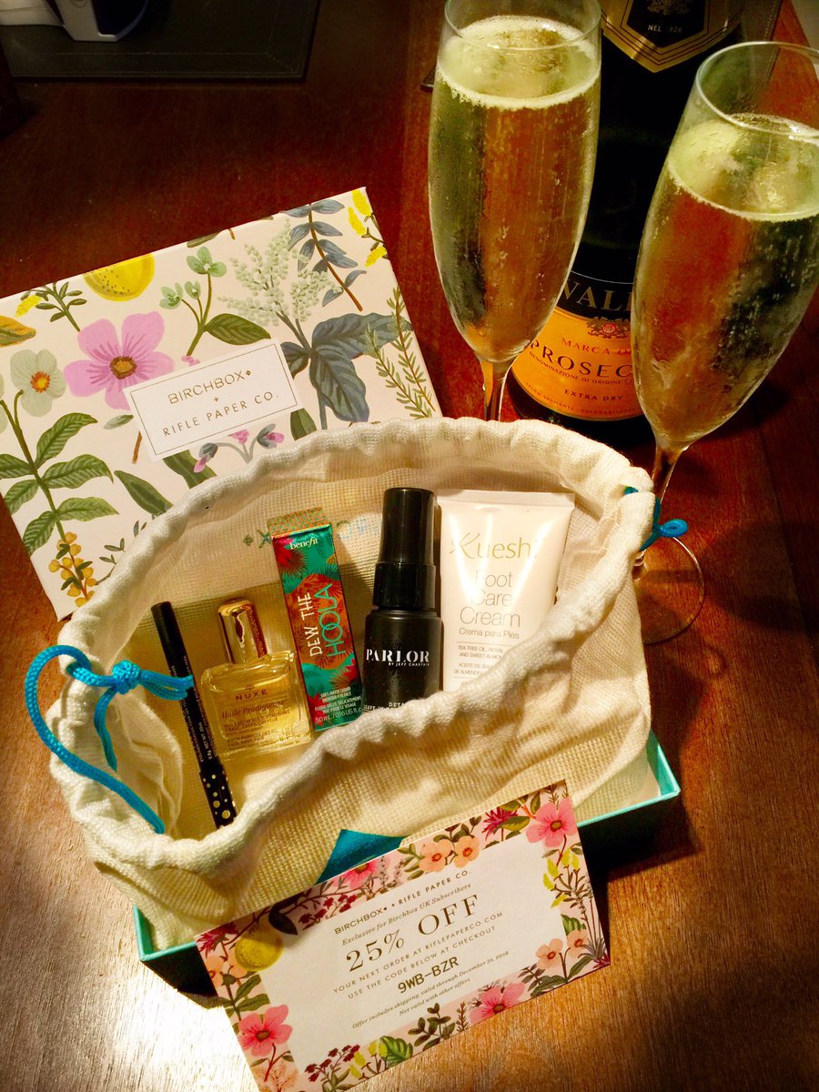LucyNealeMakeup's tweet photo. Thank you @BirchboxUK it was worth the wait! 😍 and to think Mays box is only around the corner! 😁 https://t.co/VDEEEJjOQK