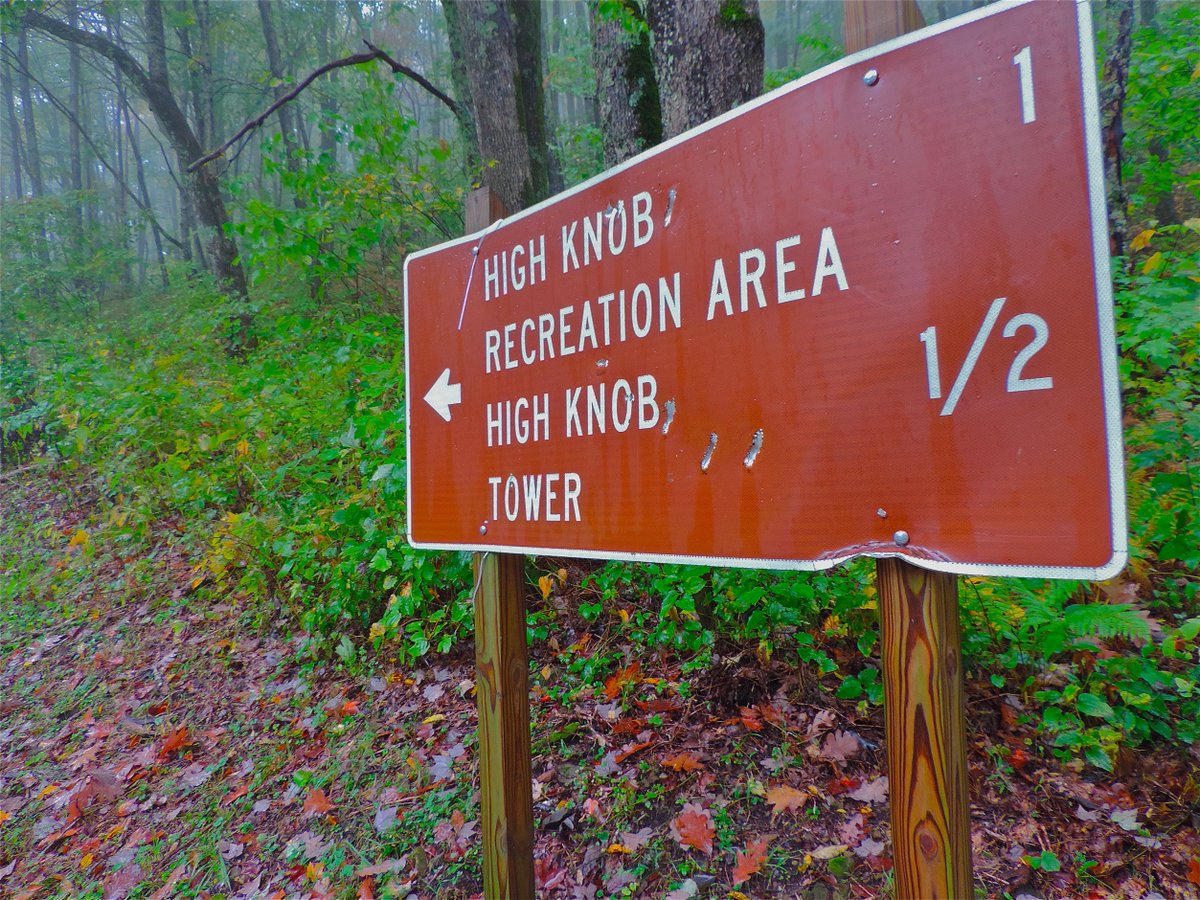 HighKnobOutdoor's tweet photo. Trail run and hike Monday, 5/9, at High Knob. See https://t.co/puxitkKku3 for details. #SWVA #evening #exploration https://t.co/j2W3aFZmW0