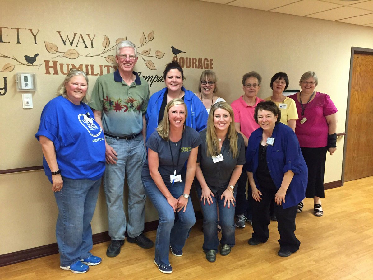 StacyJohns313's tweet photo. @goodsam Albert Lea, ThorneCrest, and St. John's kicking off National Nursing Home Week @katiejodavis https://t.co/HOdbsVrZNo