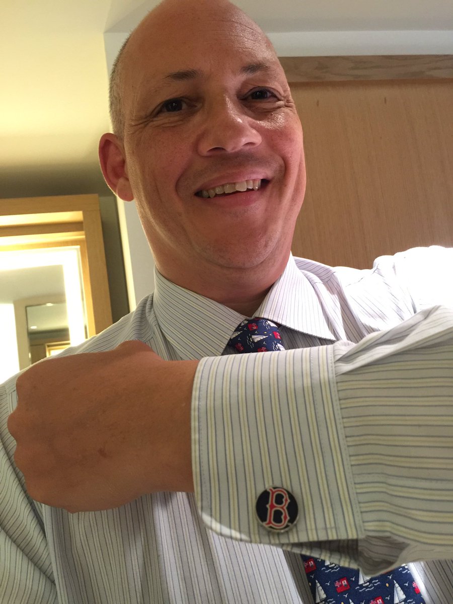 RossDWebber's tweet photo. @BdaGlenn @RedSox @Yankees @BermudaPremie. go Sox #resweep! Great weekend for #Bermuda in NY. @investBermuda https://t.co/gMyuklOPSM