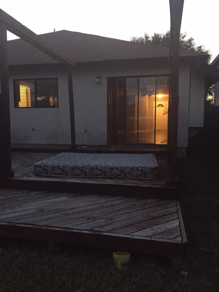 ChappelearEmily's tweet image. Check out the Mother-In-Law suite on this one!