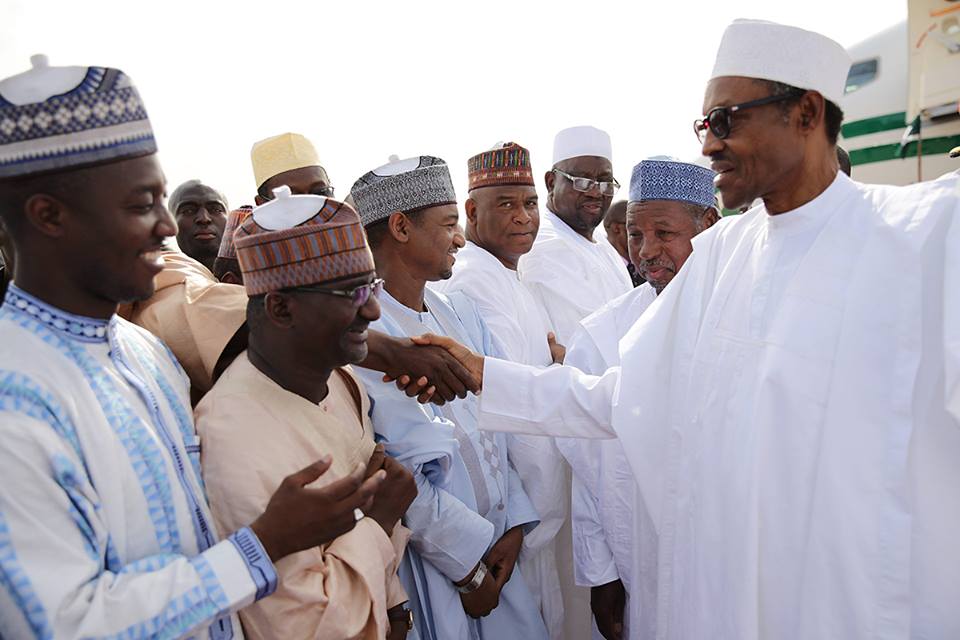 SaharaReporters's tweet photo. PHOTONEWS: After signing the 2016 budget into law, President Buhari visits Katsina his home state to spend 4 days https://t.co/XNjUxcKKbZ