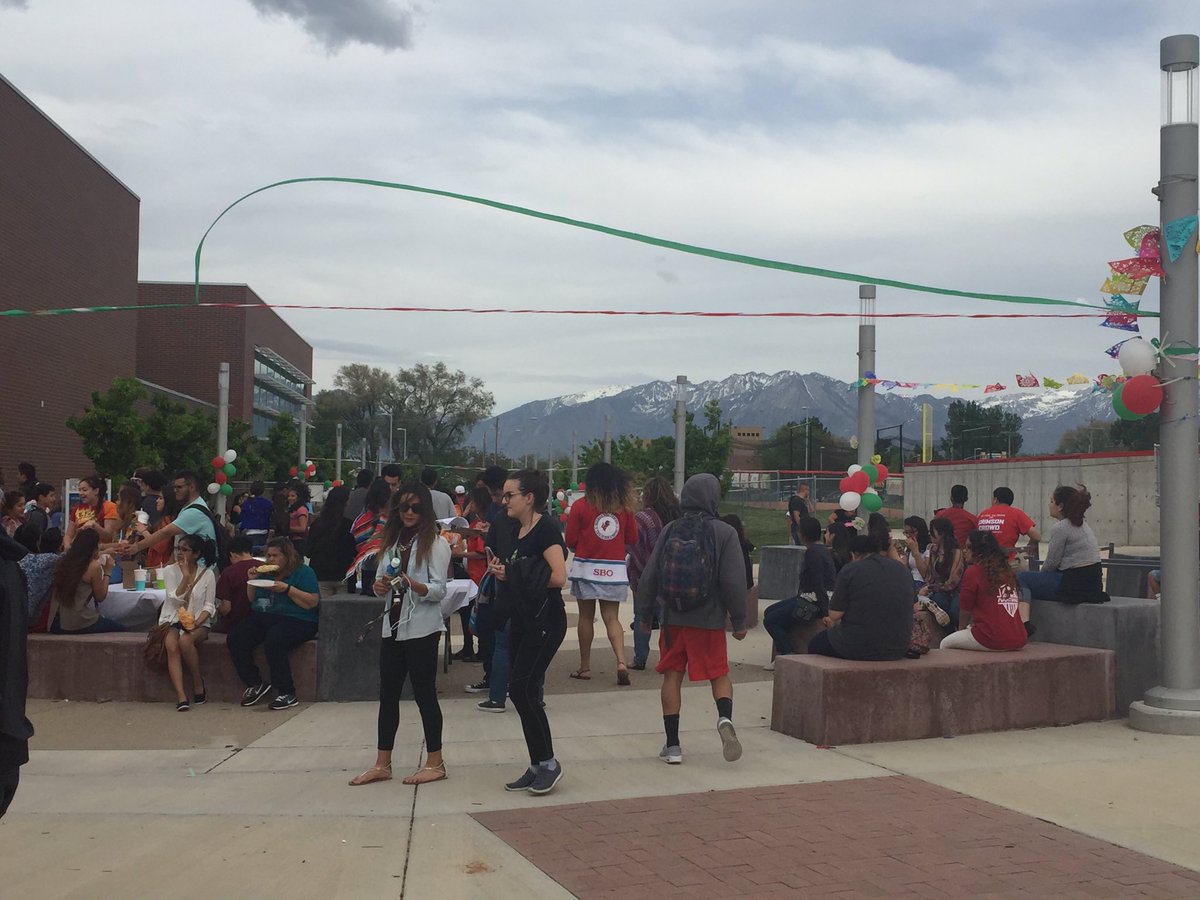 GrangerHS's tweet photo. The clouds didn't bother us at Cinco de Mayo! We had a great turnout! #grangerpics https://t.co/BCB9LPU8n6