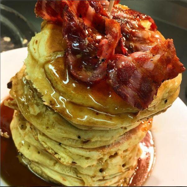 SawyersMagor's tweet photo. Open 10am tomorrow morning 🍳#Breakfast #Pancakes #Pizza #Weekend #LoveSawyers♥️ https://t.co/aZWaUitgzp