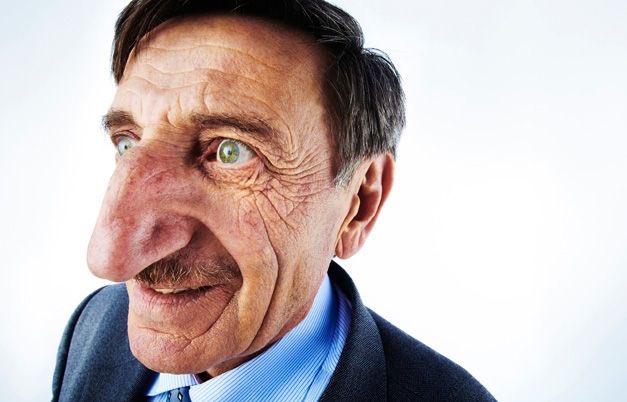 Hawkapedia's tweet photo. Weekends coming and I can smell pussy #cityslicka #poonchief #bitchesbedripping https://t.co/vd5SZZKUNb