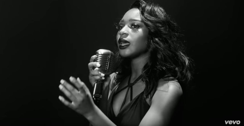 billboard's tweet image. .@FifthHarmony release powerful new song, #WriteOnMe blbrd.cm/4dgwbS