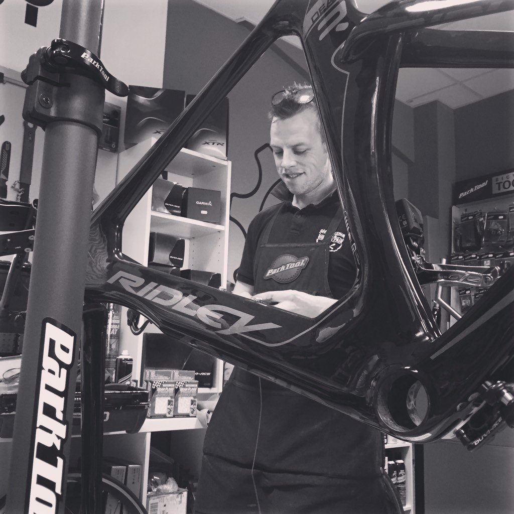 PH_Designs_Co's tweet photo. She's a mean mother Hubbard @Ridley_Bikes @velocitybike @parktool murdered out by #dccustomvelos https://t.co/qlHGiTiLy7