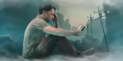 AlAlbyate's tweet photo. كُلّ شيء نستطيعُ أن نُمزّقه .. إلاّ الذّكريات هيَ التي تُمزّقُنا .. https://t.co/6UBaz6I8xv
