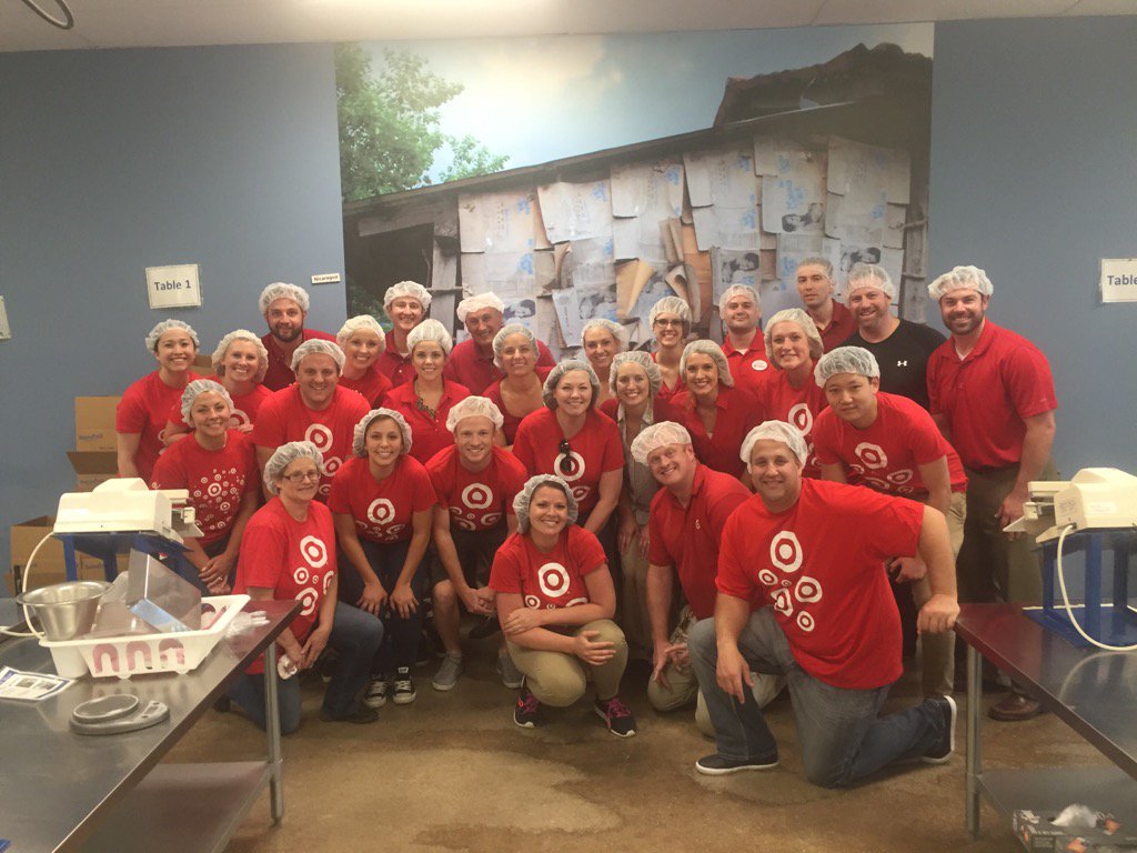 D163 making miracles happen! #R100DayofService <a href="/ButrynMatt/">matt butryn</a> <a href="/robospack/">Rob Ruetten</a> @ContrucciJoe