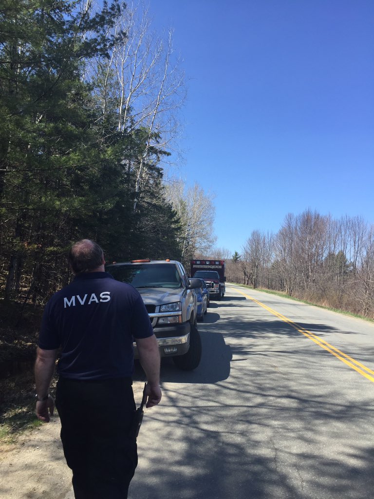 MVASVT's tweet image. Mvas crew got to enjoy some sunshine today and hang out with some great peeps #trailcleanupday #volunteersrock