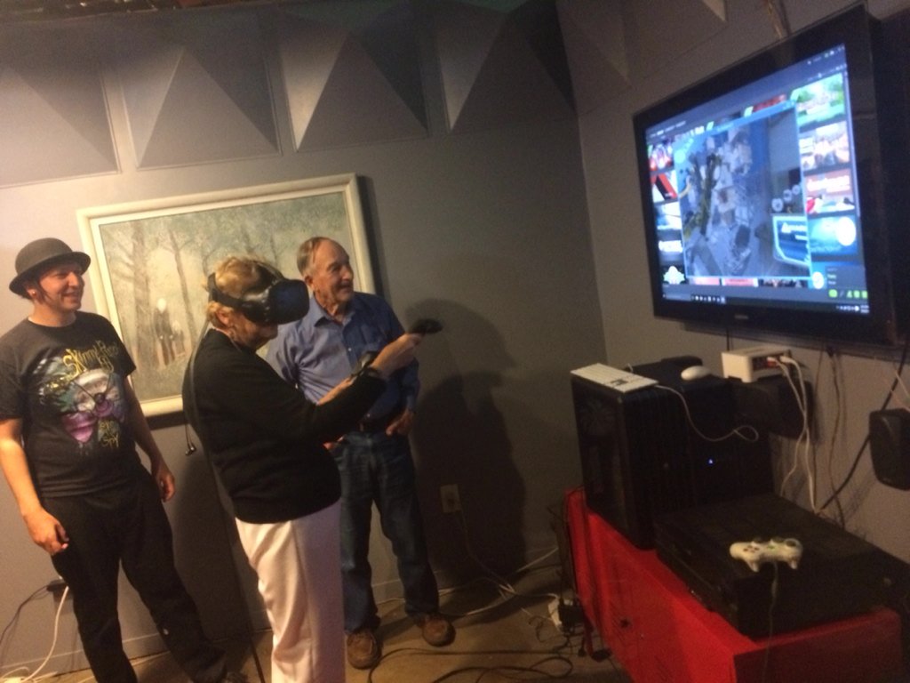 Always a kid at heart! <a href="/NobleRotMedia/">Noble Rot</a> grandparents learning how to use <a href="/htcvive/">HTC VIVE</a> #KidAtWork #FunFriday #FEAST