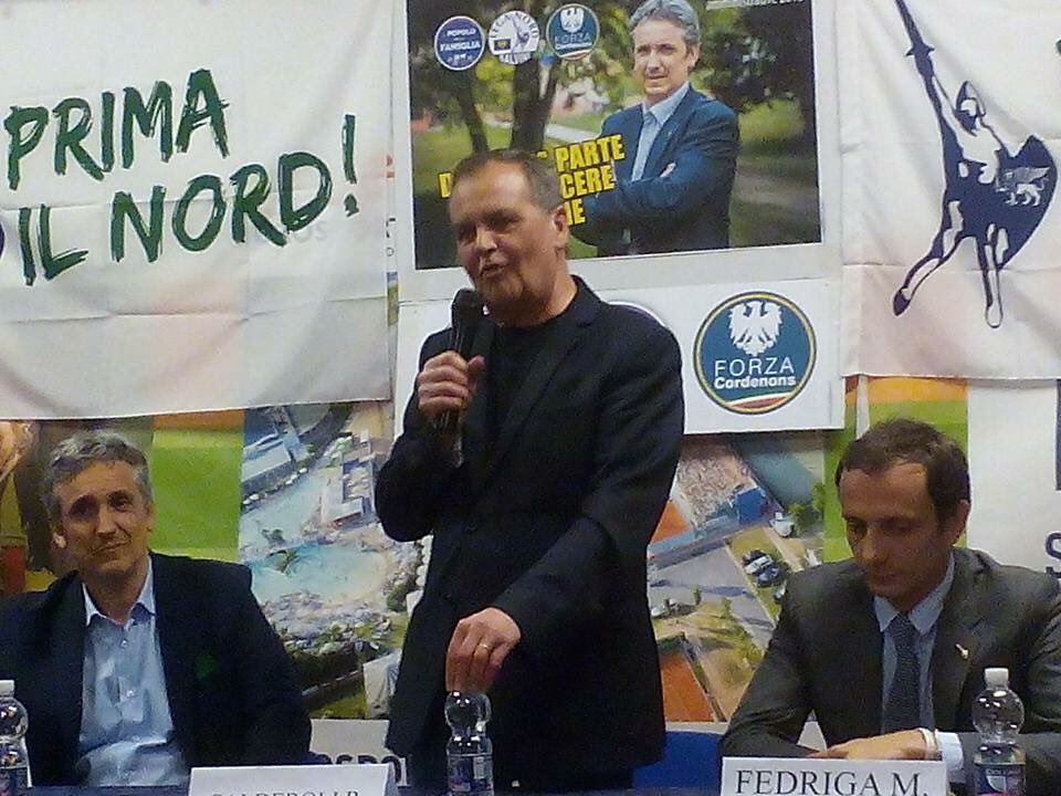 staff_M_Fedriga's tweet photo. Grazie a Roberto #Calderoli a #Latisana per #BenignoSindaco e a #Cordenons per #DelleVedoveSindaco! Forza #LegaNord! https://t.co/5D24ls1Jml