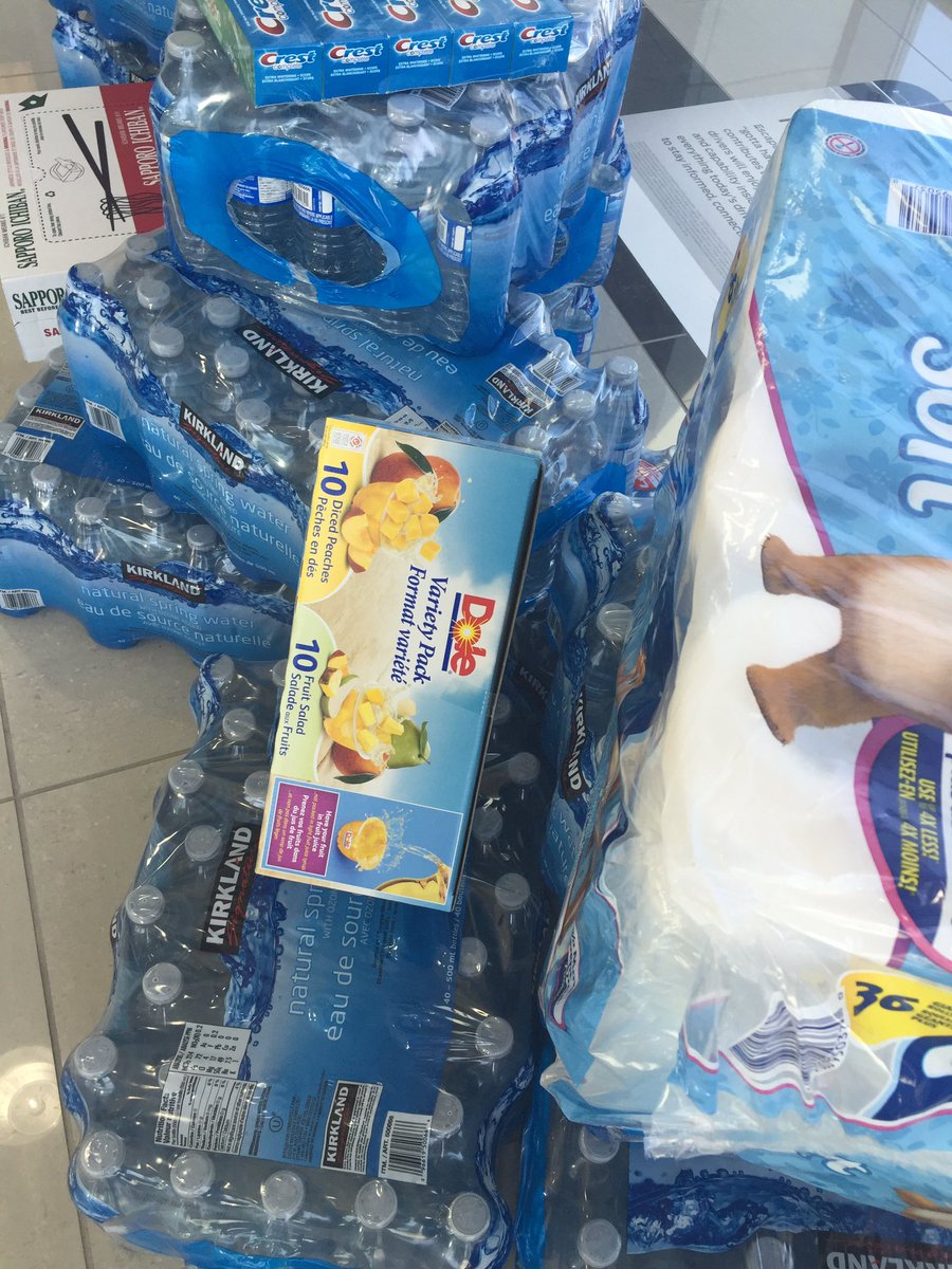 HighRiverFord's tweet photo. We are now taking donations of non-perishable food items, water and toiletries for YMM at High River Ford showroom https://t.co/QNVr6CjIEl