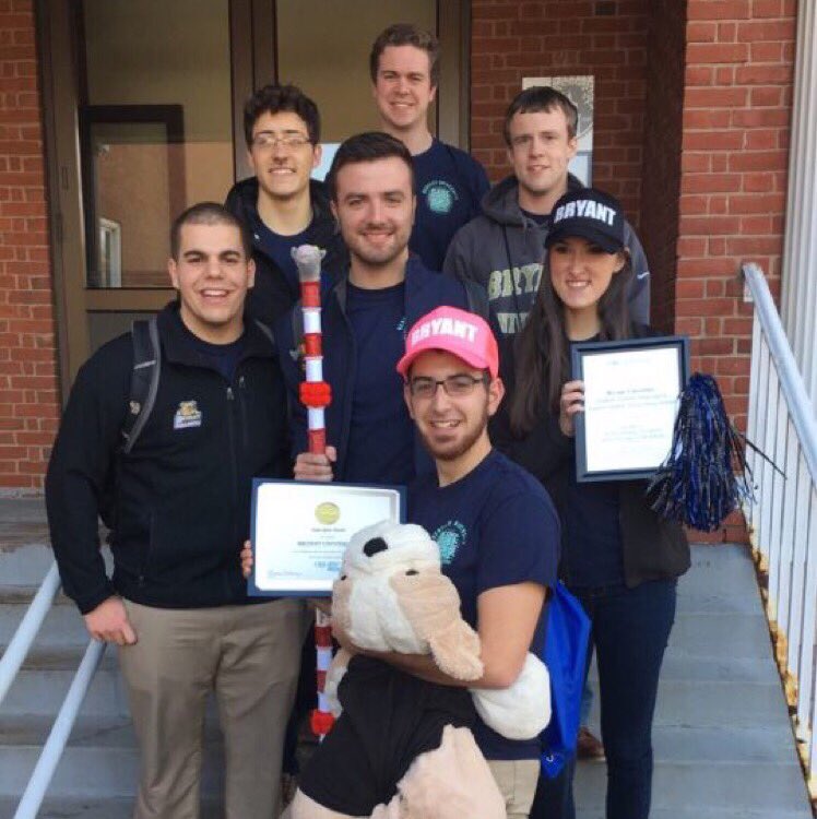 JakeMongeau's tweet photo. #BryantOCE https://t.co/8zhp40F7O8