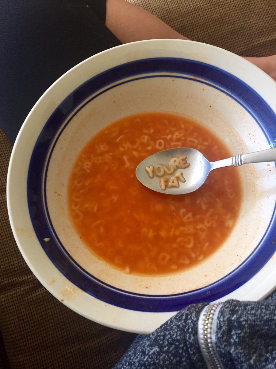 JustBeanMyself's tweet photo. When even your food tells you to stop eating 😑 https://t.co/stckwPtJRR